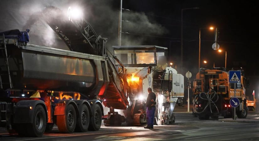 Nincs megállás a 25-ös főút felújításánál, újabb változások nehezítik a közlekedést Egerben
