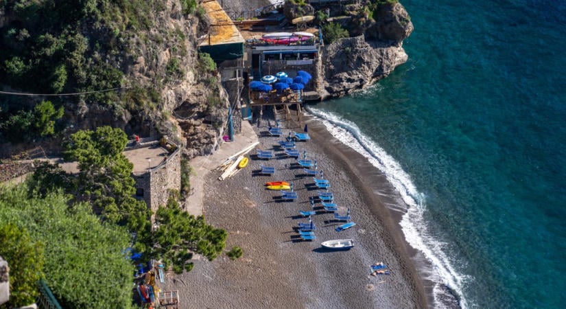 Új slágerjárat indul Budapestről: közvetlenül repülhetünk az Amalfi-partra