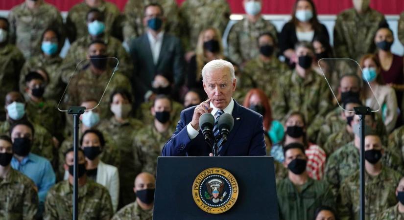 „Micsoda vesztes!” – Két évvel elbukott vitája után keményen beleszállt Trumpba Joe Biden