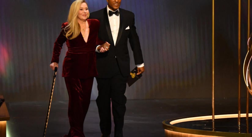Christina Applegate állapota jelenleg is súlyos és kiszámíthatatlan