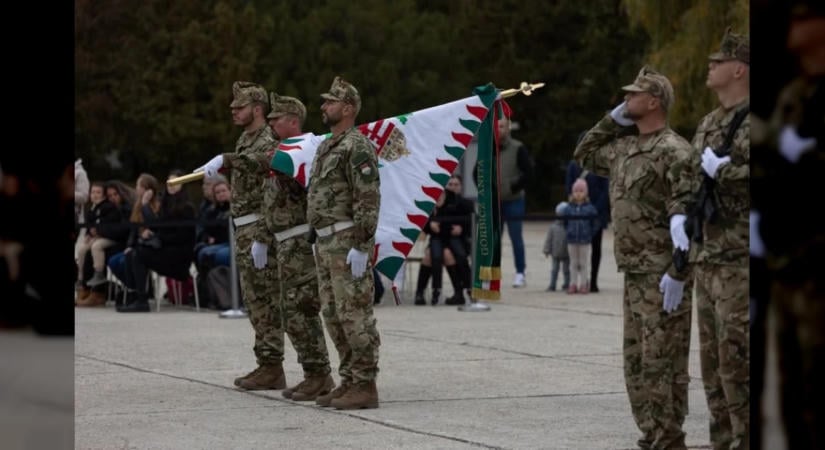Újabb honvédek tettek esküt a győri és a nyíregyházi területvédelmi ezredekben