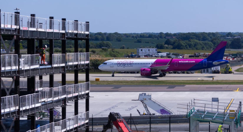 Kiszivárgott: nagy baj lehet a Wizz Air-nél, nagylétszámú leépítésekre készülnek, heteken belül meglépik – igaza lehet a Ryanair-vezérnek a vállalat jövöjéről?