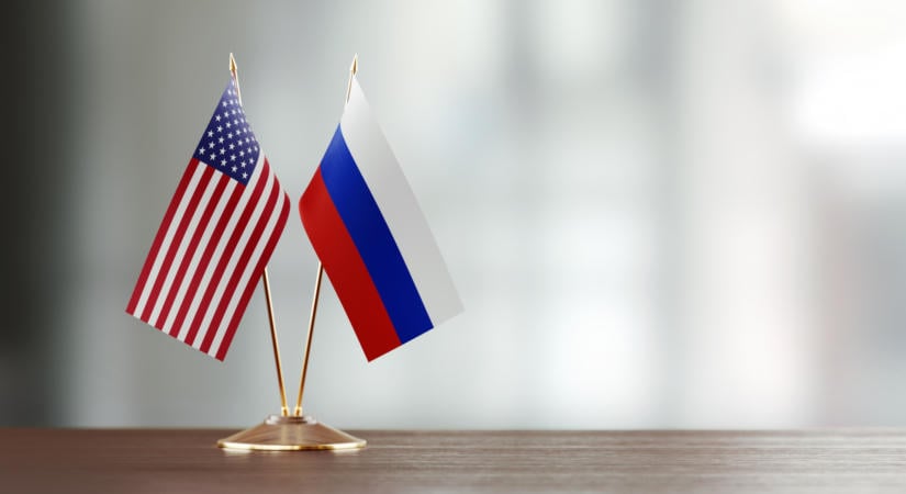 Diszkrét tárgyalás volt az ukrajnai háború lezárásól - Asztalhoz ült Trump emberivel Putyin küldötte