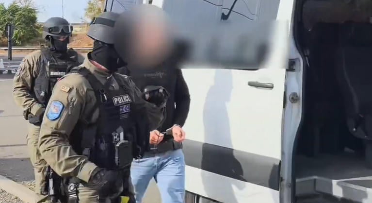 Hét év után került a szabolcsi nyomozók kezére az embercsempész-hálózat vezetője, aki Bécsben megszökött az őrizetből