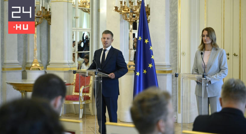 Romániában leálltak az autógyárak