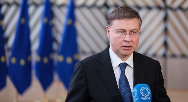 Európai biztos: az EU-ban a fáradtság jelei mutatkoznak az Oroszország elleni szankciókat illetően