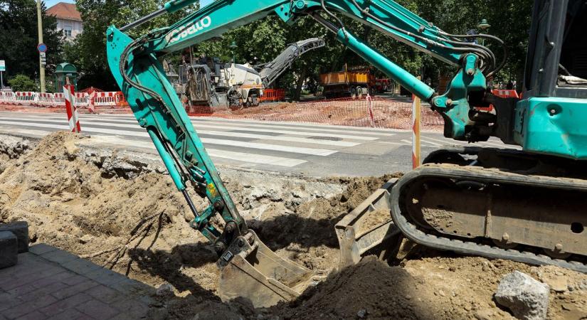 Lezárták Marcali egyik utcáját közműépítés miatt
