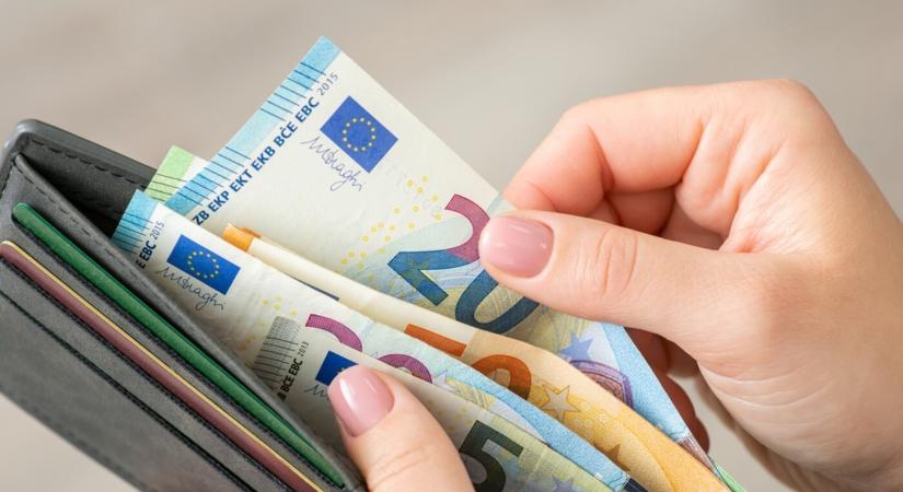 Ha nyáron bezárják az óvodát, ápolási díjat kérhet a szülő
