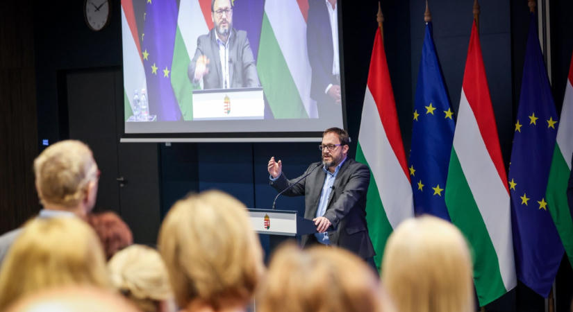 Költségvetési kiigazítást javasol az OECD