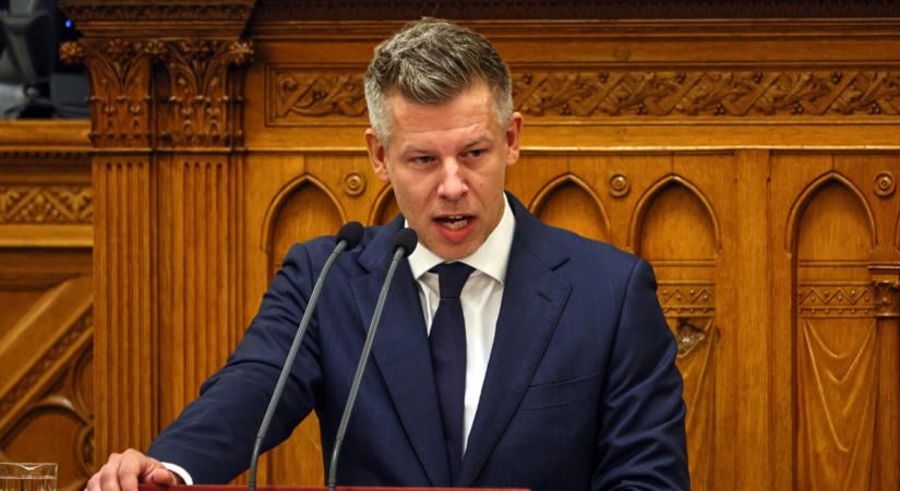 Kiderült, mit vacsoráztak Magyar Péterék az erdőbényei kormányülésen