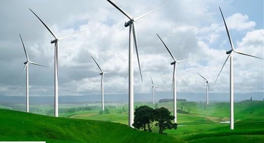 A divatipar zöldátállítása a gyárakban dől el – segít az energetikai szakértő