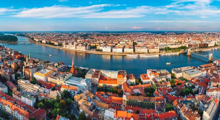 Korlátozzák a hétvégén ennek a Duna-hídnak a forgalmát, vigyázz, ha erre jársz