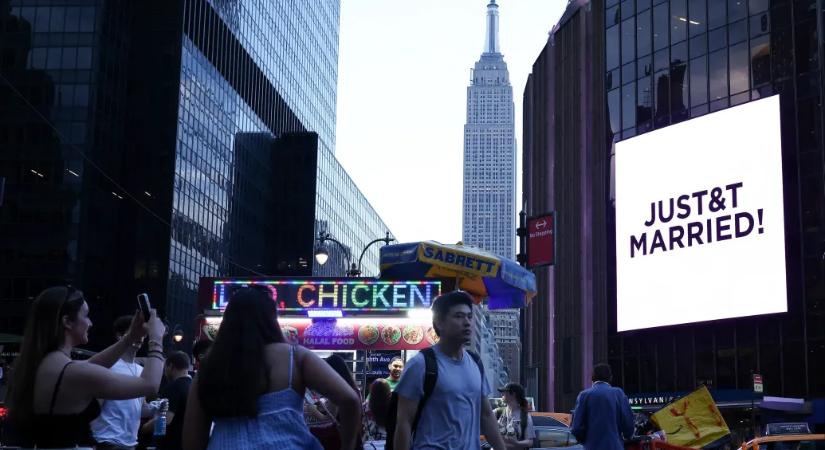 Kiderült, mennyit fizetett Taylor Swift New Yorknak, hogy ott tarthassa az esküvőjét