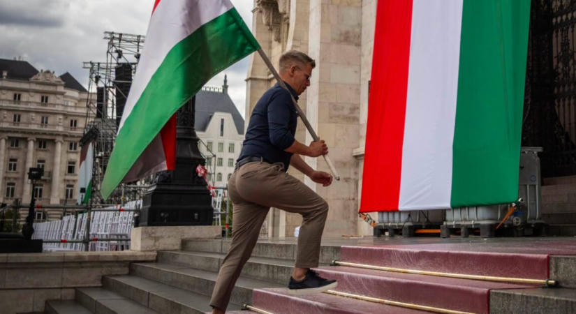 Már 1,1 milliós nézettségnél jár Magyar Péter videója, óriási tömegek támogatják