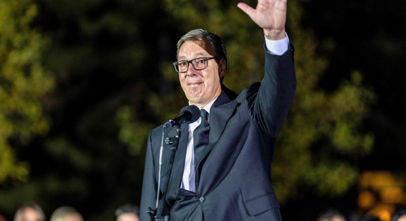 Vucic előre menekül? Lemondott az elnöki posztról