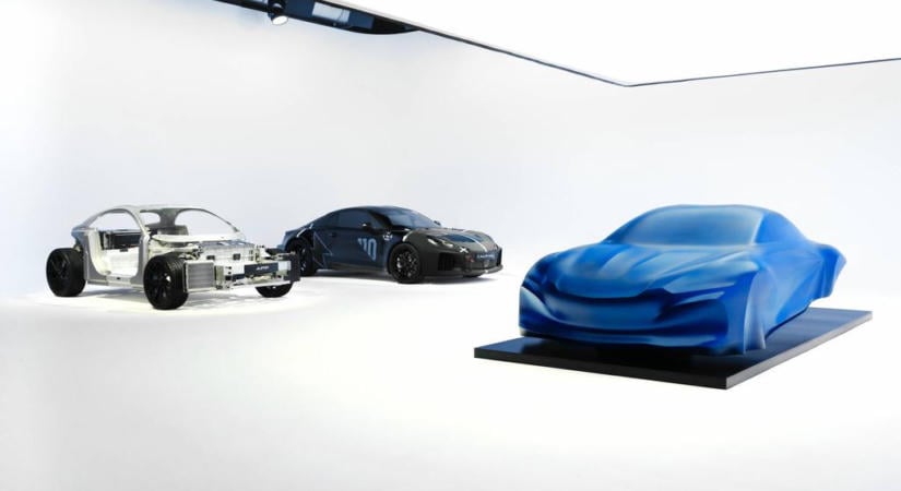 Már szoborként láthajtuk az új Alpine A110-et