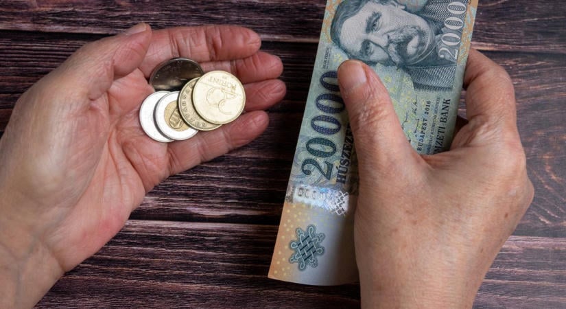 Nem kell pánikba esni, ha késik az első nyugdíj: ilyenkor is van megoldás, mutatja a szakértő