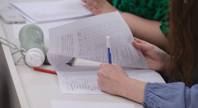Fontos határidő közeleg a dunaújvárosi fiataloknak