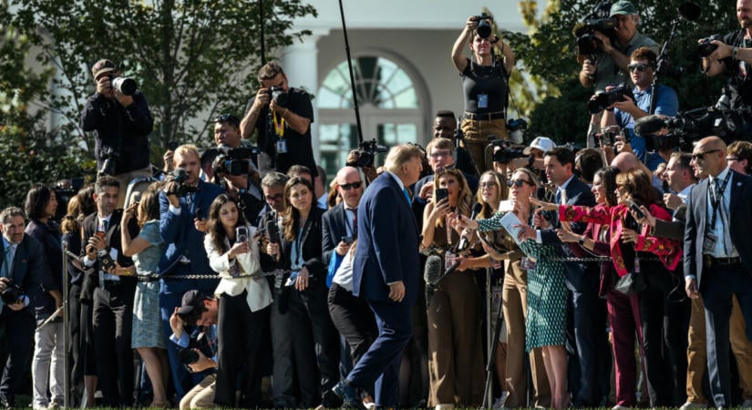 Váratlan kitűntetést kap Trump-tól Elon Musk, hiába a korábbi vitájuk