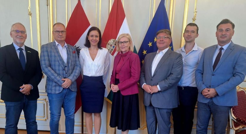 Magyar-osztrák egészségügyi kapcsolatok: Bécsben tárgyalt a Markusovszky Kórház delegációja