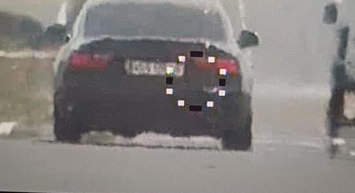 Kiakasztotta a sebességmérőt egy gyorshajtó a 21-es úton
