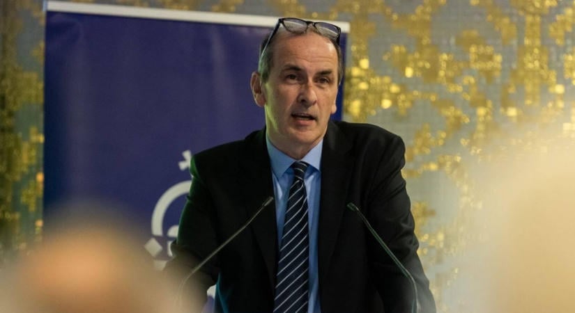 Beharangozta Hegedűs Zsolt a pénzesőt, de még várni kell rá