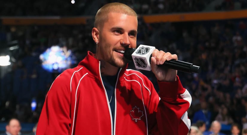 Annyira édes: Justin Bieber ritka fotókat osztott meg a kisfiáról