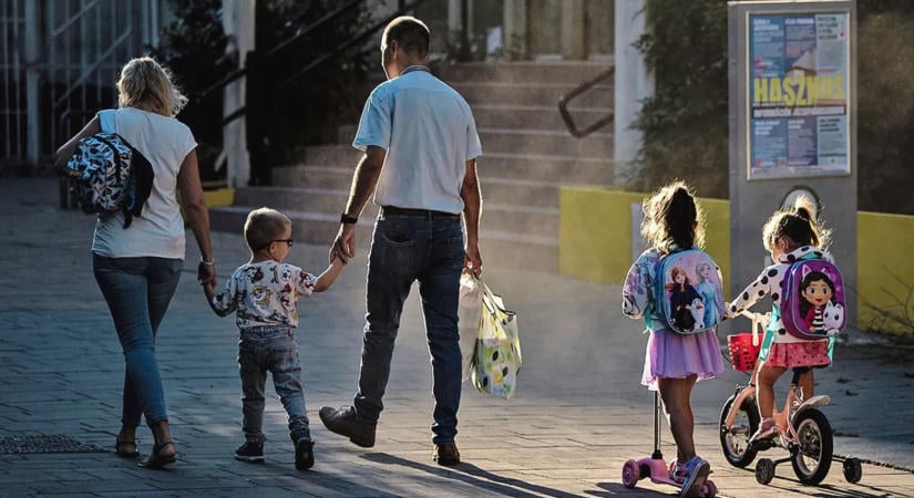 Újabb ígéretből lett csalódás, a családok felét sem éri el a Tisza-kormány iskolakezdési támogatása