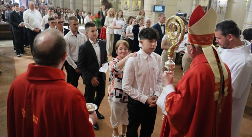 Apostoli kormányzóként vezeti tovább a Debrecen–Nyíregyházi Egyházmegyét