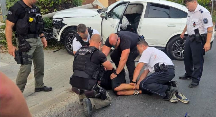 A lövések sem állították meg a balatoni ámokfutót – videó