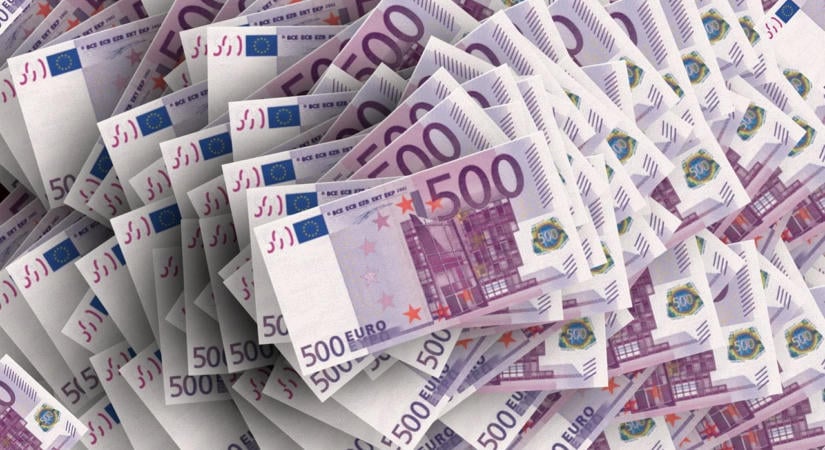 Egyre több európai fizeti be számláit hitelből, miközben a késedelmes fizetések száma újra emelkedik
