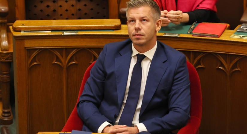 Megszavazták: Magyar Péter mentelmi jogát is felfüggesztette az Országgyűlés