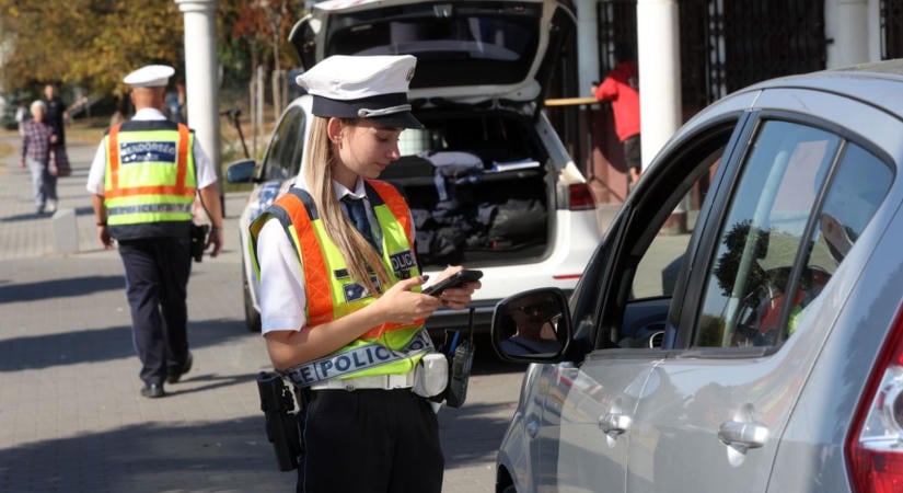 Drónnal is figyelik az autósokat Kaposváron: ezt ellenőrzik most a rendőrök (GALÉRIA)