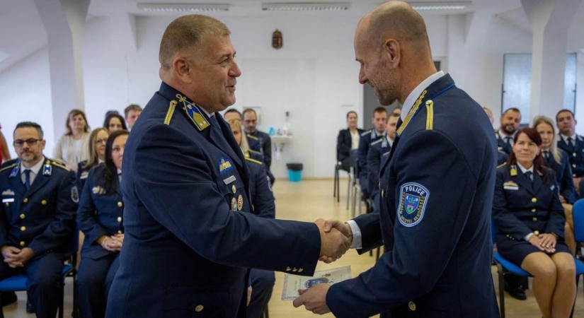 Új rendőrkapitányt neveztek ki Várpalotán ( galéria)