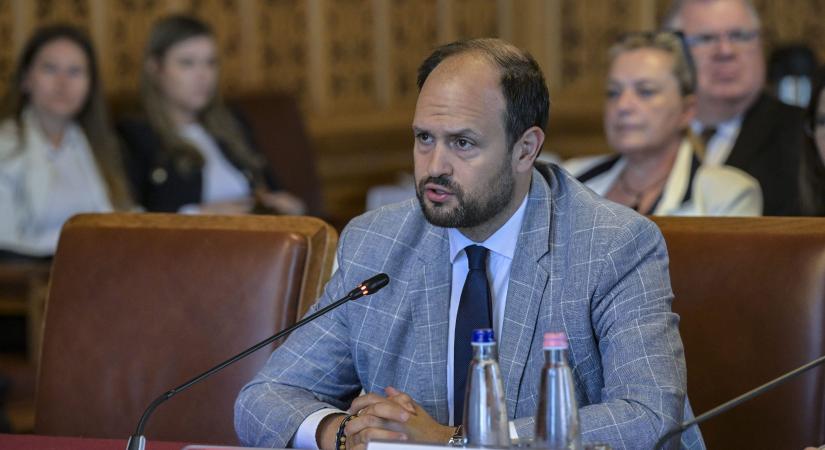 „Penetráns határátlépés” – Nacsa Lőrinc szerint szinte már afrikai diktatúrákat idéz a Tisza Párt javaslata