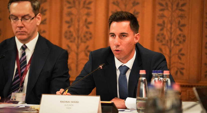 Több aggályt is felvet a „Közhang” néven bejelentett társadalmi egyeztetési platform