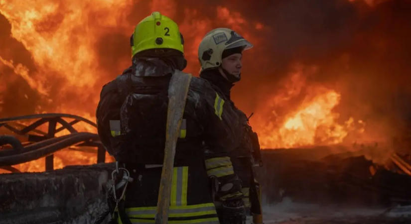 37-re nőtt a Kijev megyei raktártámadás halálos áldozatainak száma