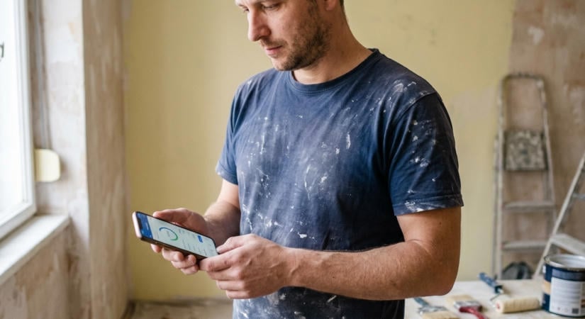Személyi kölcsön vagy jelzáloghitel felújításra: melyik olcsóbb 5–10 millió forintnál?