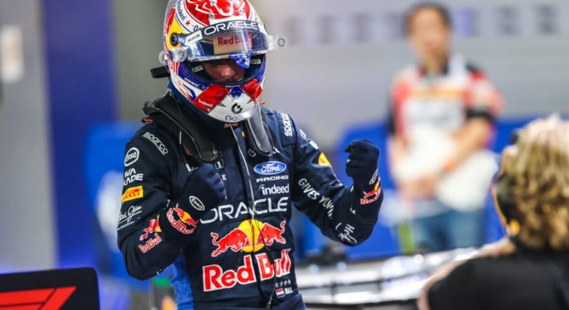 Verstappen behúzta Szingapúrt, miközben Antonelli a vb-cím kapujába ért