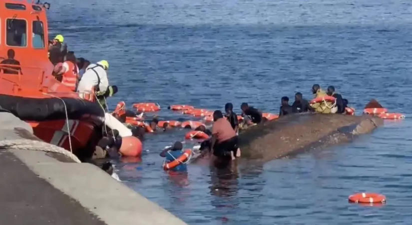 Több mint 80 ember halt meg egy Kanári-szigetek felé tartó hajón, egy csecsemő is az áldozatok között