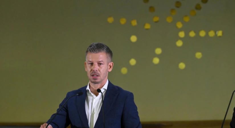 Automatikus lesz a vagyonosodási vizsgálat a magas tisztséget betöltő politikusoknál visszamenőleg is