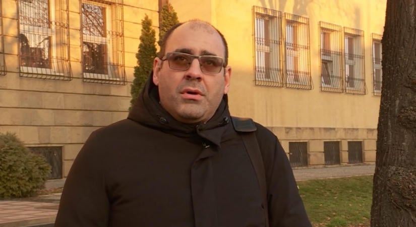 „A tévévita Vučićcsal ajándék és Isten áldása”