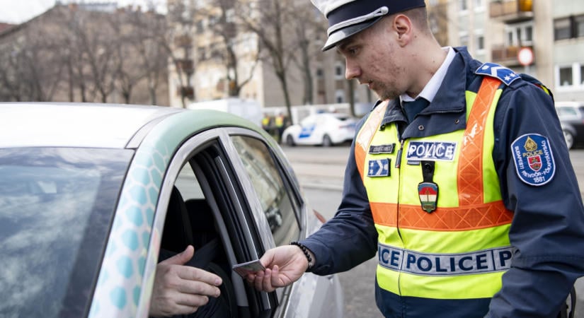 Megszállja az utakat a rendőrség