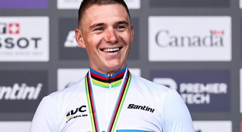 Remco Evenepoel történelmet írt, sorozatban negyedszer lett időfutam világbajnok