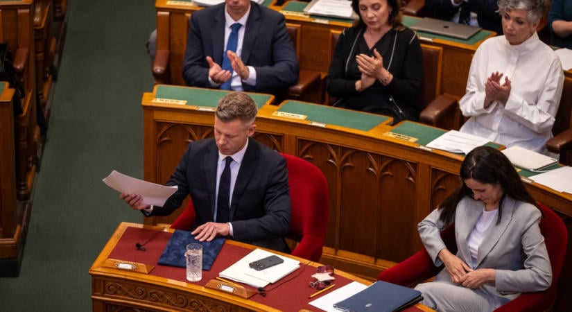 Felfüggesztették Magyar Péter mentelmi jogát: indulhat ellene az eljárás