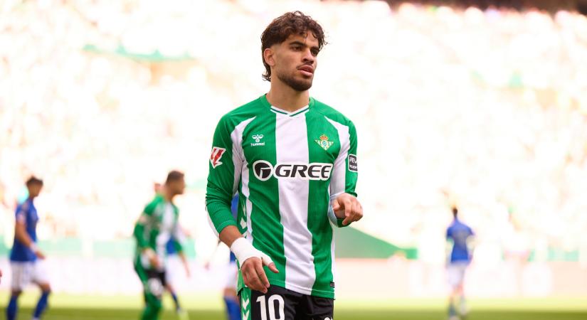 60 millió eurót kér a Betis Abdéért, az Aston Villa és a Newcastle is versenyben van érte