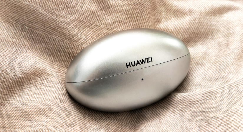 Apró méret, erős basszus: kipróbáltuk a Huawei új fülhallgatóját