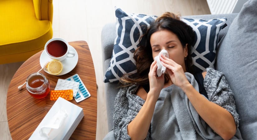 A C-vitamin nem fog megmenti a megfázástól. A szakértő elmondja, mi az, ami valóban működik, és mire ne költs inkább