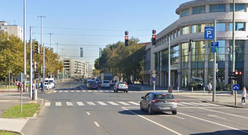 Villamosbaleset: káosz a debreceni kereszteződésben