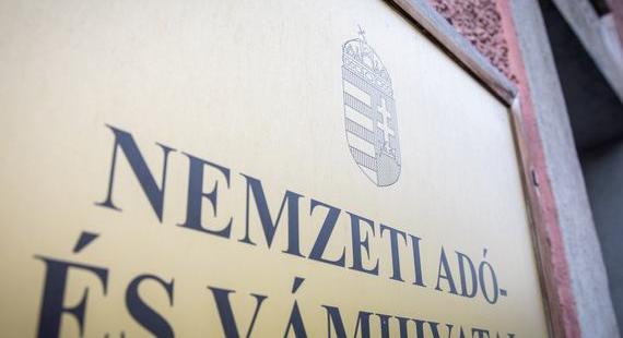 NAV-adatszolgáltatási változás: közeleg a tömegeket érintő határidő